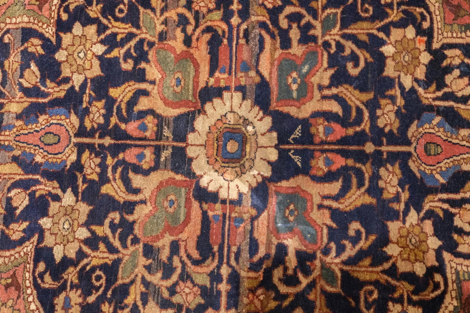 Antique Persian Farahan Sarouk Rug 4'6'' X 6'7'' - 6