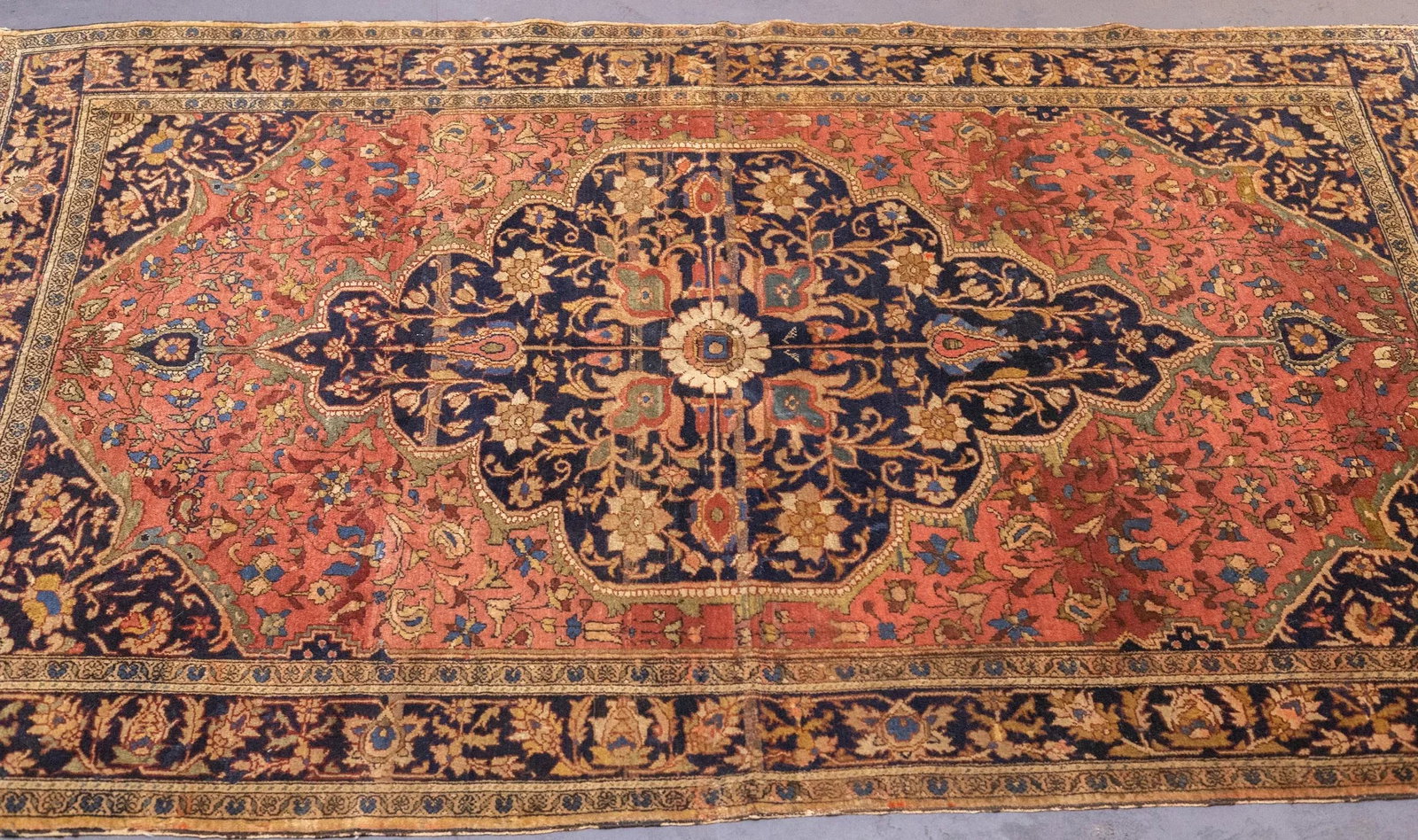 Antique Persian Farahan Sarouk Rug 4'6'' X 6'7'' - 7