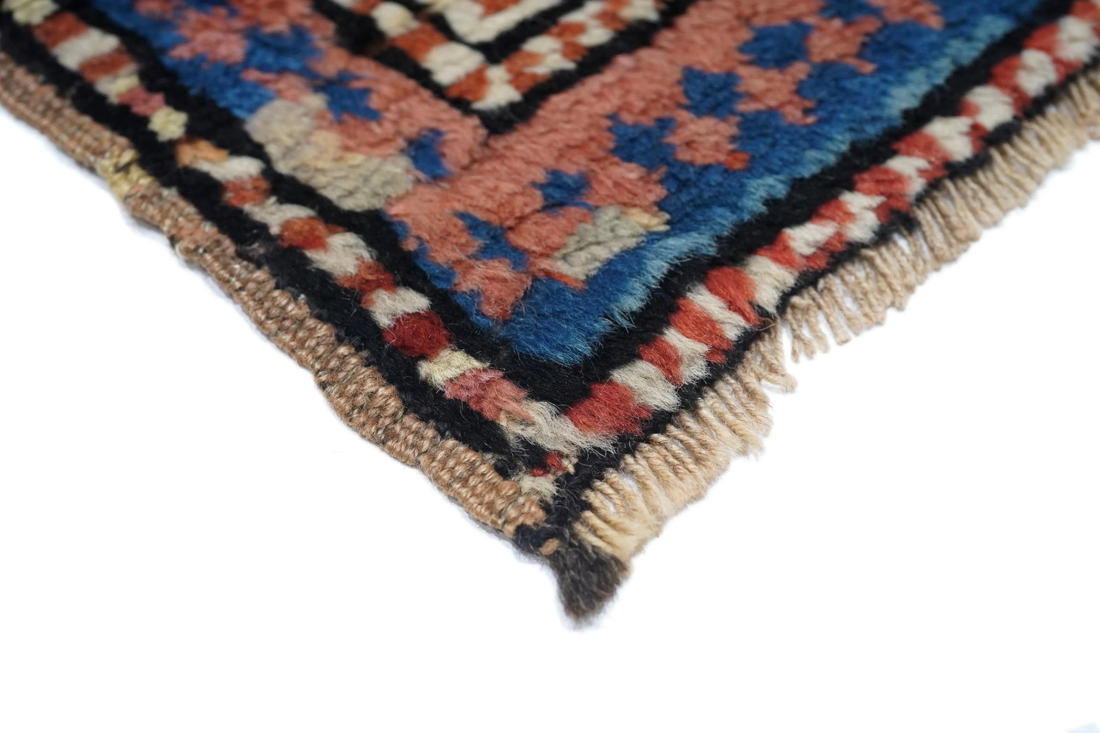 Antique Ivory Caucasian Area Rug - 6