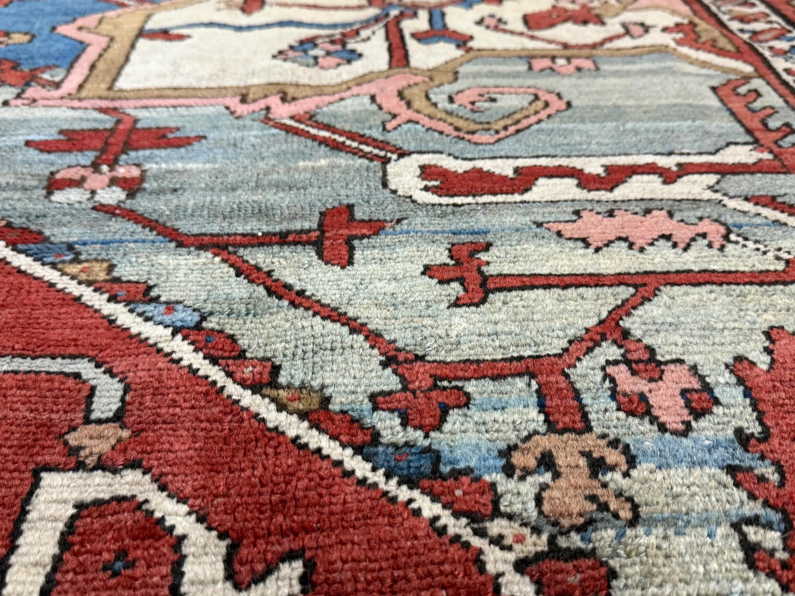 Antique Persian Serapi Rug 9'11" X 13'4" - 11