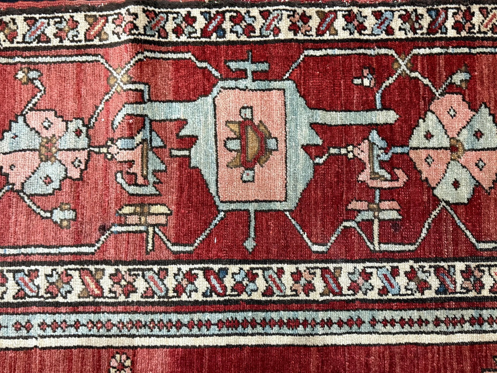 Antique Persian Serapi Rug 9'11" X 13'4" - 12