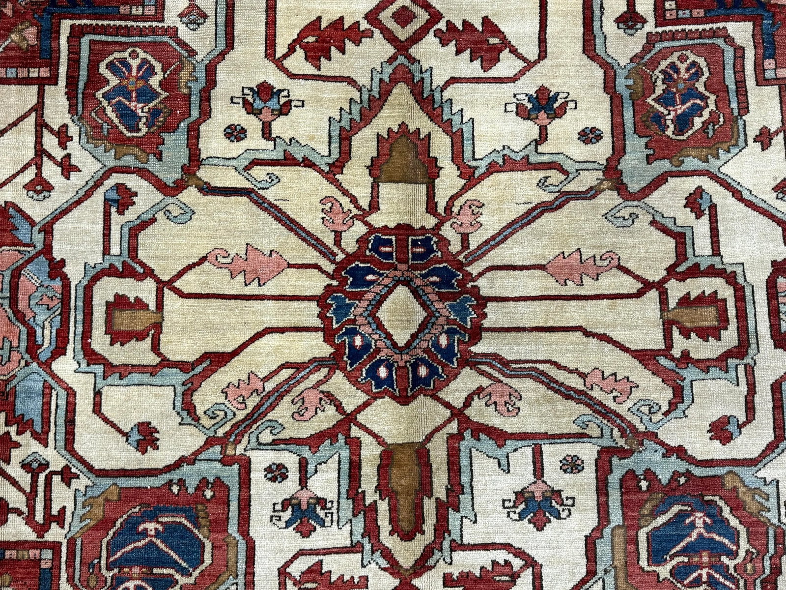 Antique Persian Serapi Rug 9'11" X 13'4" - 5