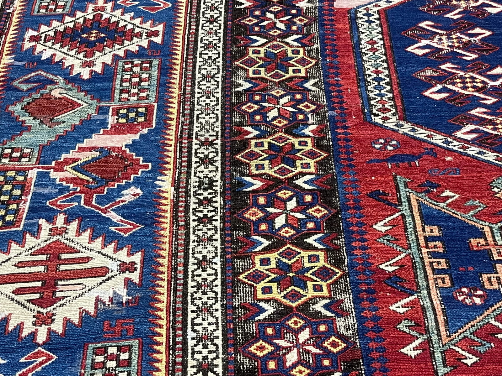 Fine Antique Caucasian Sumak Rug 6'10" X 9'5" - 6