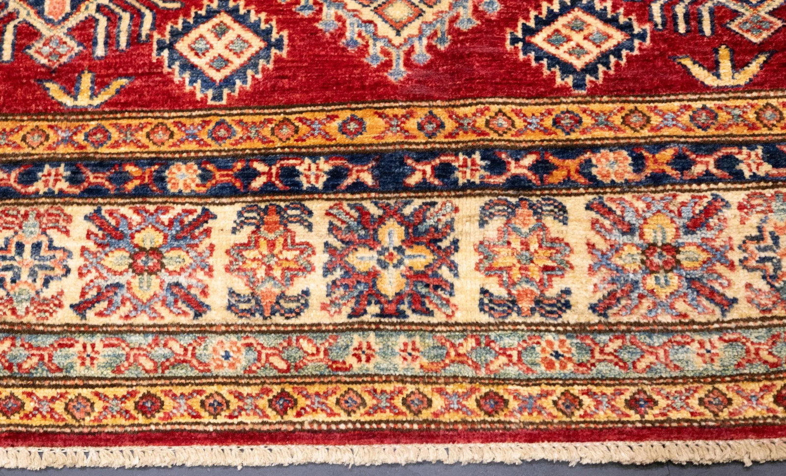 Pak Kazak Rug 5'1'' X 6'5'' - 6