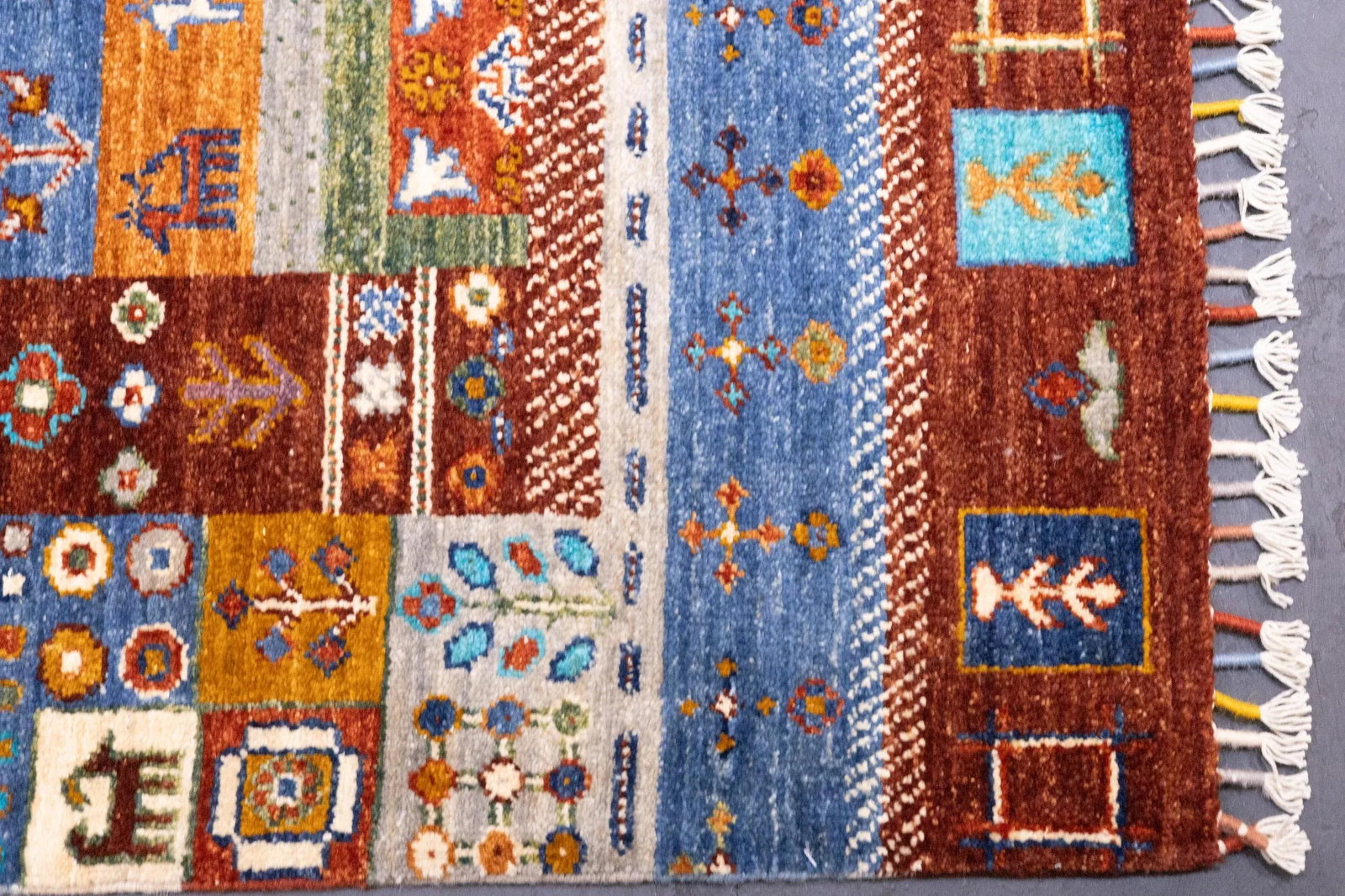 Contemporary Gabbeh Rug 5'9'' X 8'0" - 4