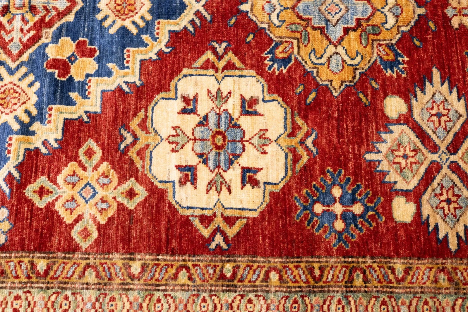 Pak Kazak Rug 4'11'' X 7'2'' - 8