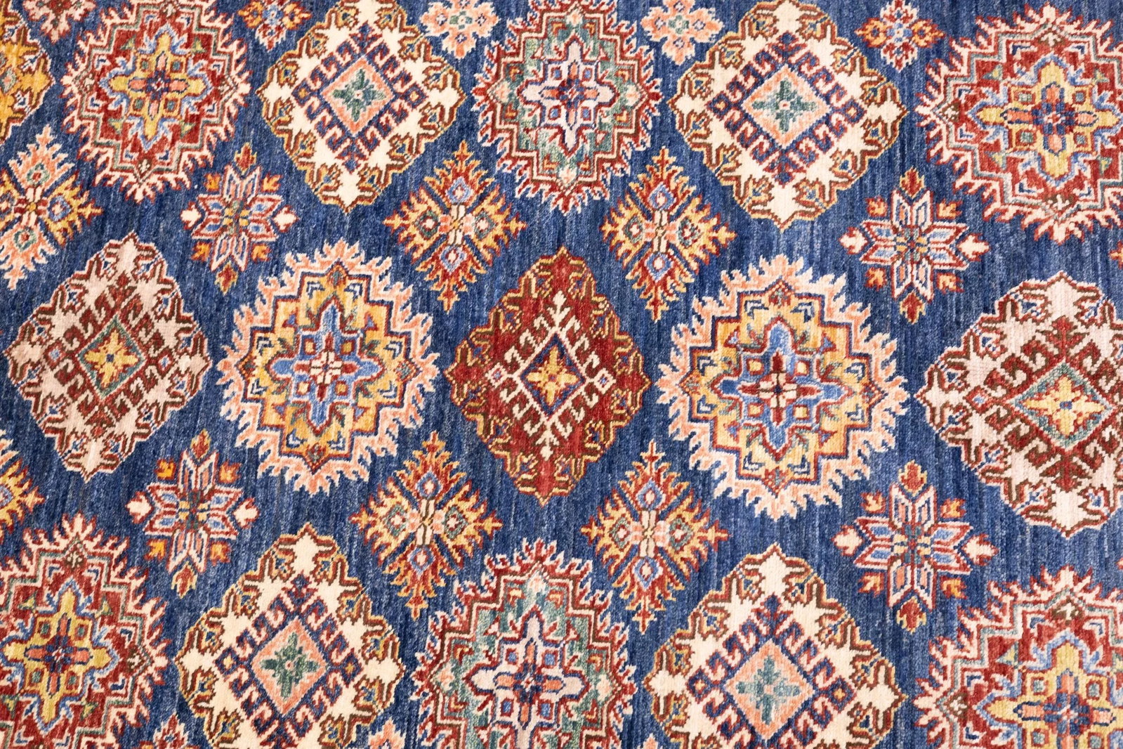 Contemporary Kazak Rug 4'11'' X 7'1'' - 10