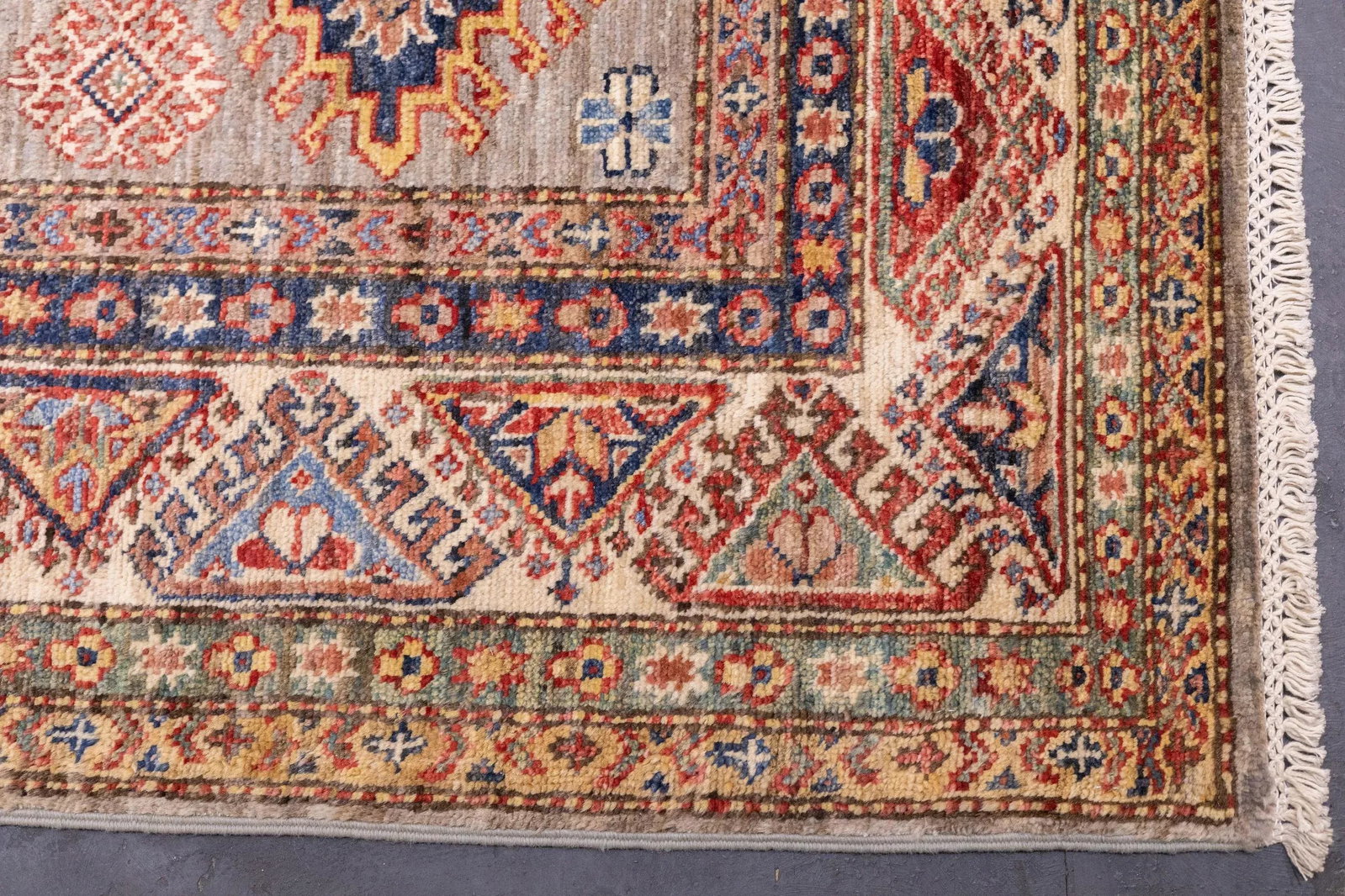 Pak Kazak Rug 5'1'' X 6'6'' - 6