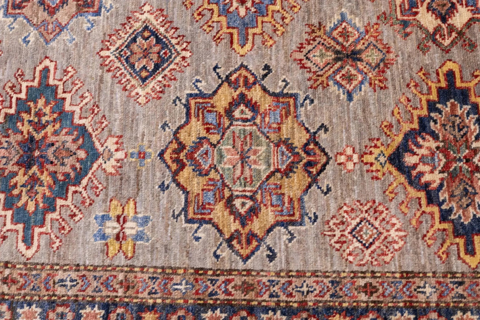 Pak Kazak Rug 5'1'' X 6'6'' - 9