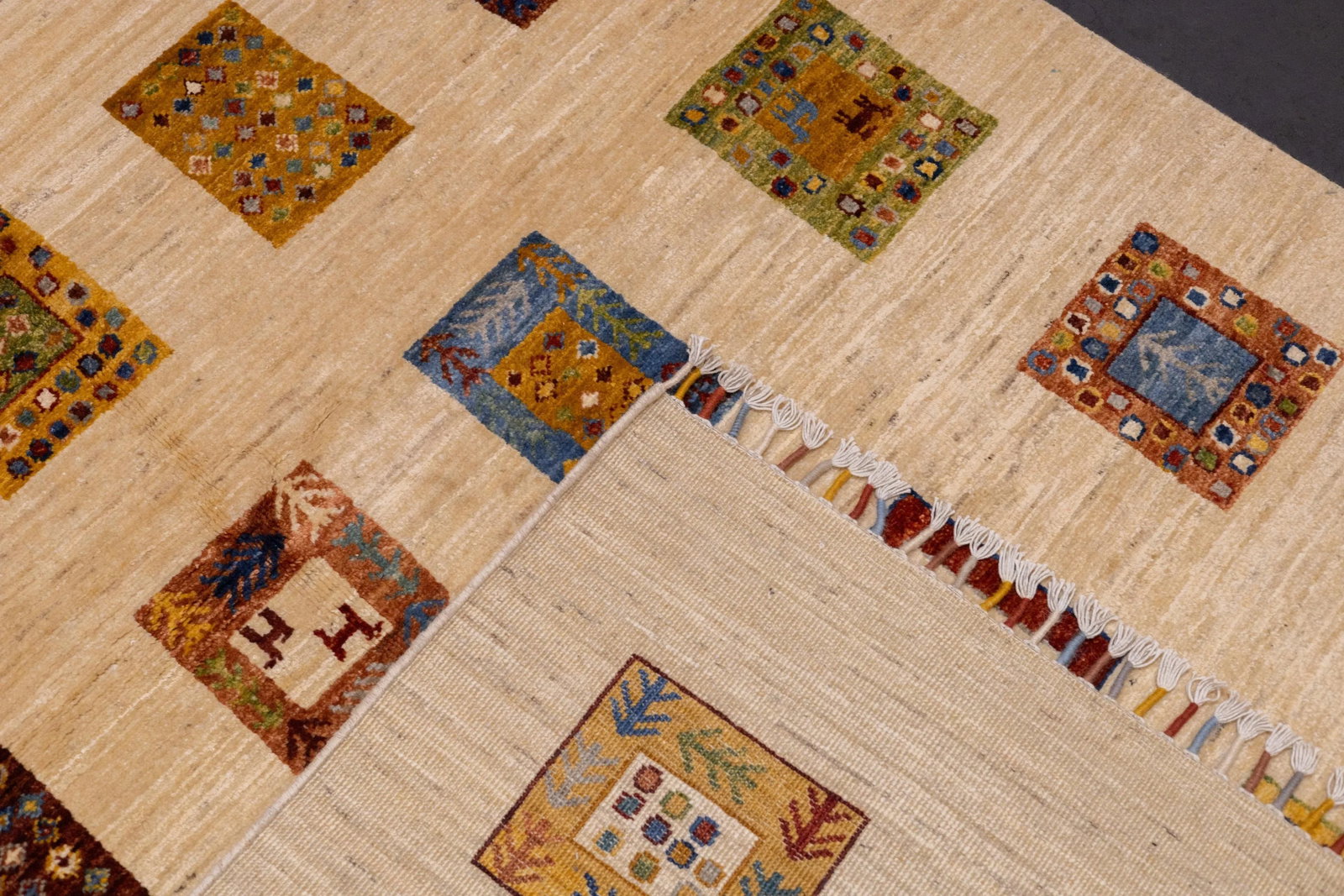 Contemporary Gabbeh Rug 4'11'' X 6'7'' - 8