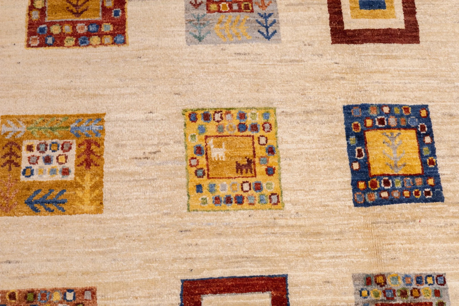 Contemporary Gabbeh Rug 4'11'' X 6'7'' - 9
