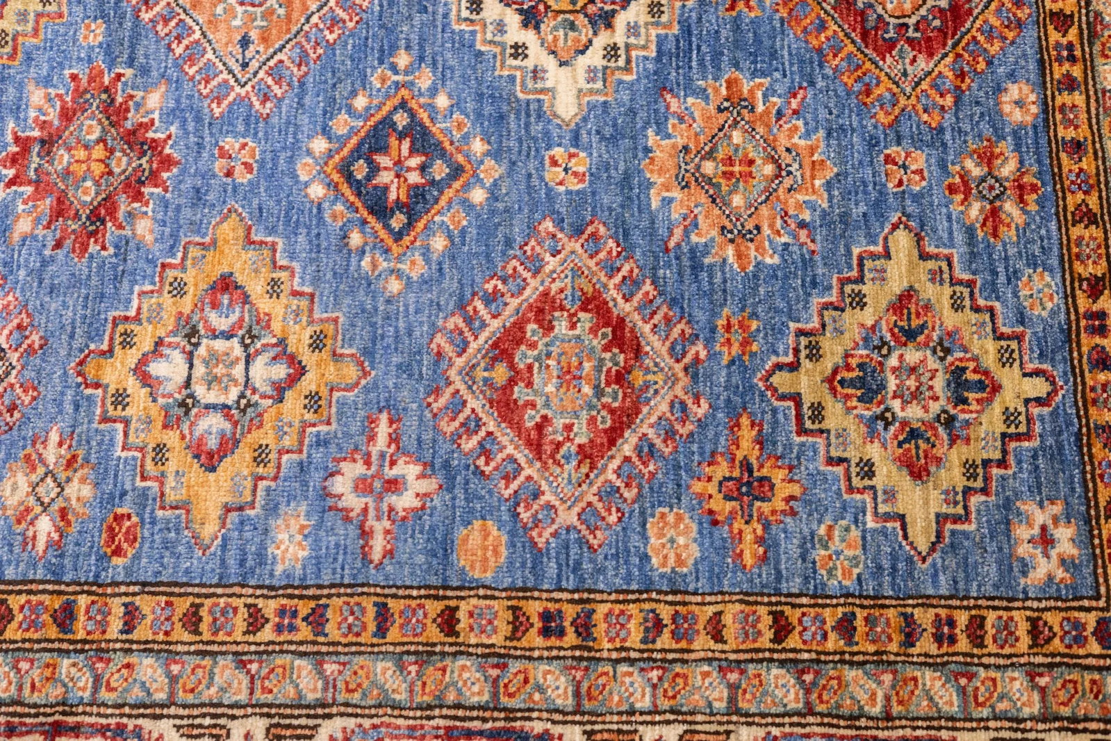 Pak Kazak Rug 5'1'' X 6'11'' - 8