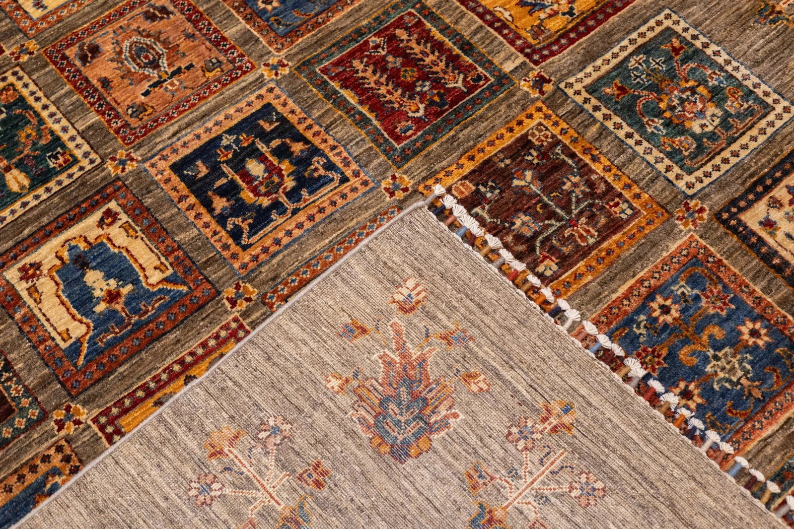 Contemporary Gabbeh Rug 6'10'' X 9'11'' - 6