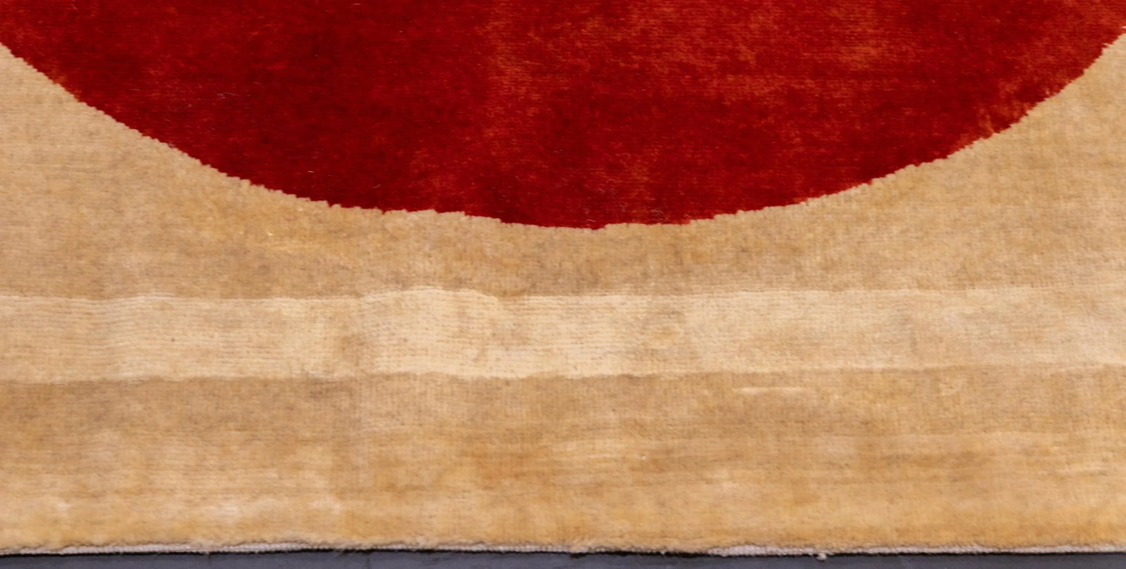 Mid 20th Century French Artistic Wool Rug Inspired by Calder 4'10'' X 6'6'' - 4