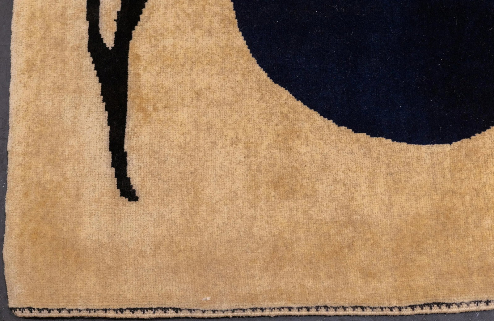 Mid 20th Century French Artistic Wool Rug Inspired by Calder 4'10'' X 6'6'' - 6