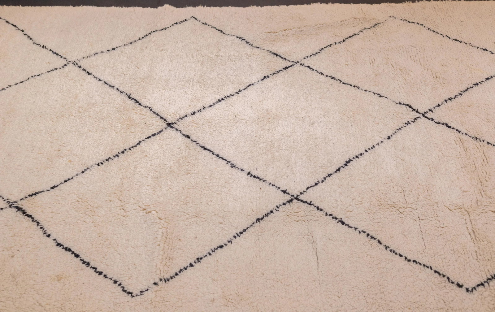 Fine Vintage Moroccan Wool Rug 5'8'' X 8'6'' - 5