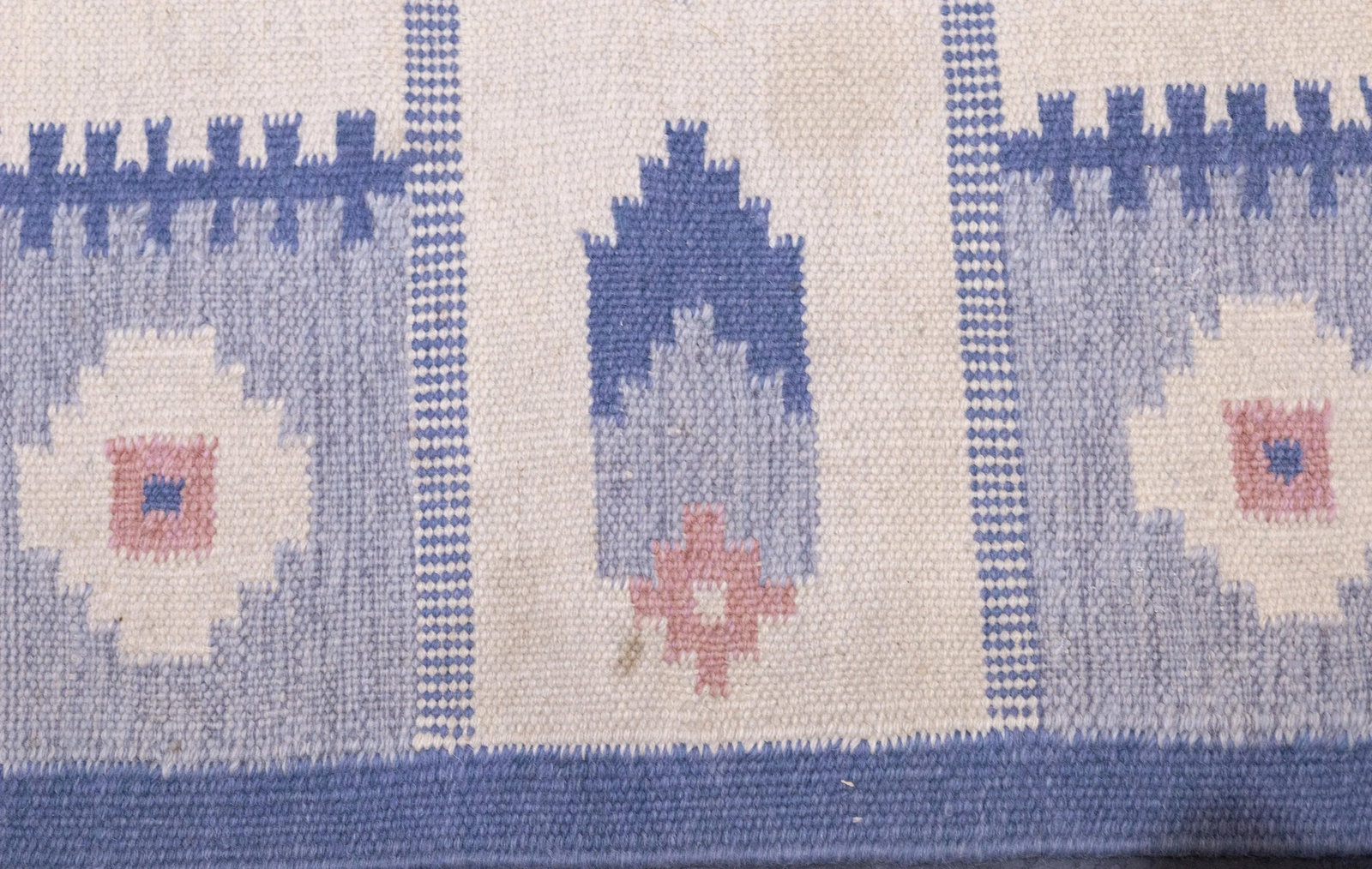 Vintage Swedish Kilim Rug 4'5'' X 6'3'' - 6