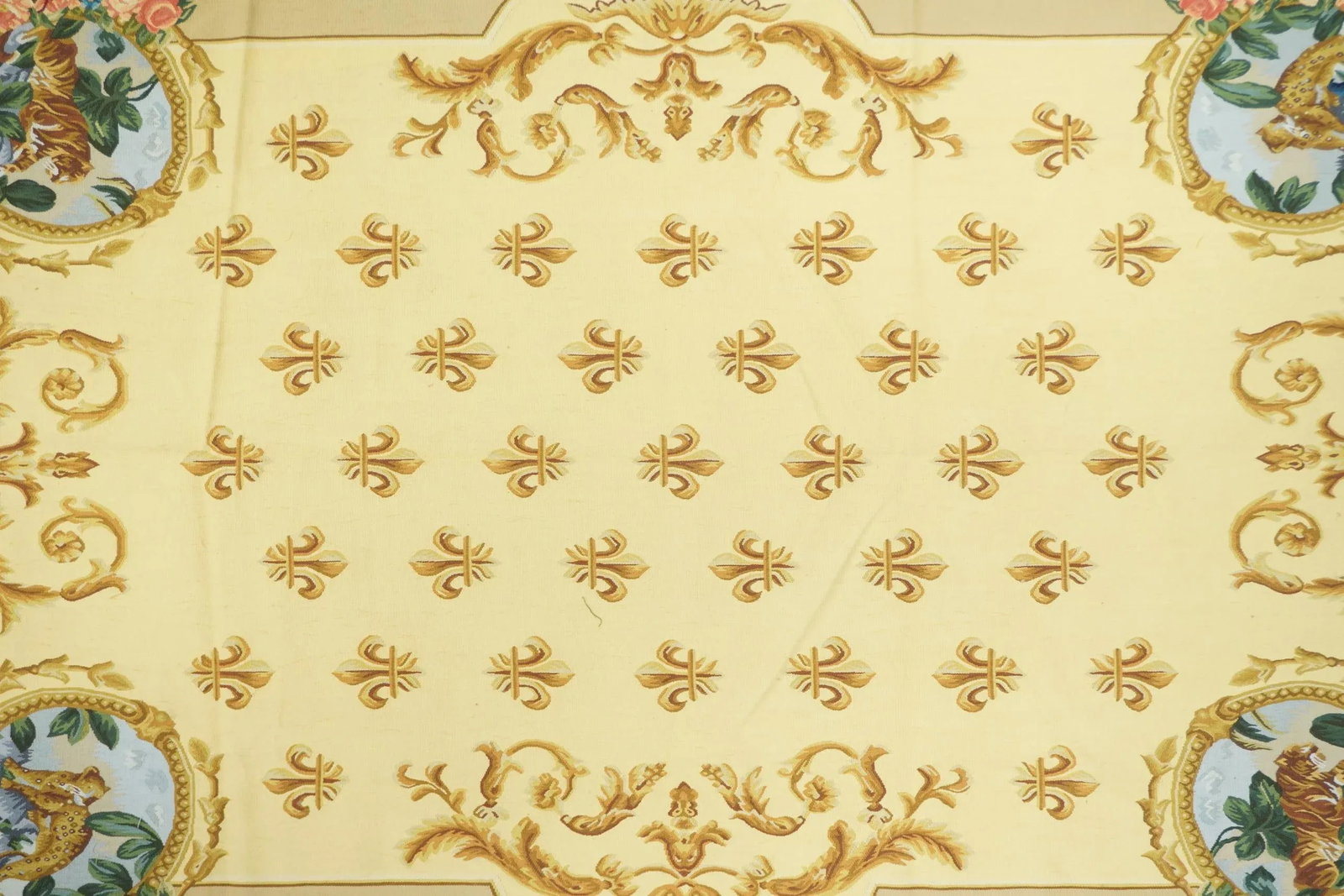 Aubusson Flat Weave Wool Rug 6'0" X 9'0" - 5