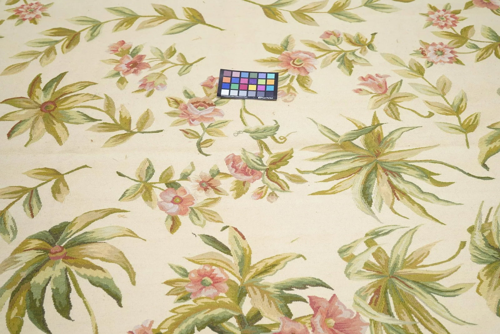 Aubusson Flat Weave Wool Rug 12'0" X 15'0" - 6