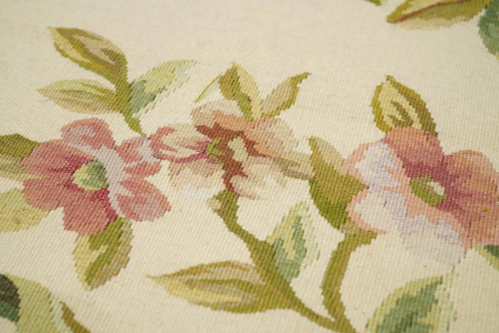 Aubusson Flat Weave Wool Rug 12'0" X 15'0" - 3
