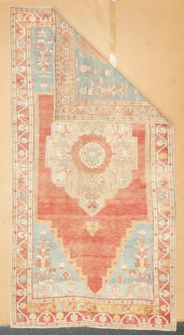 Vintage Turkish Rug 4'8'' X 8'4'' - 2