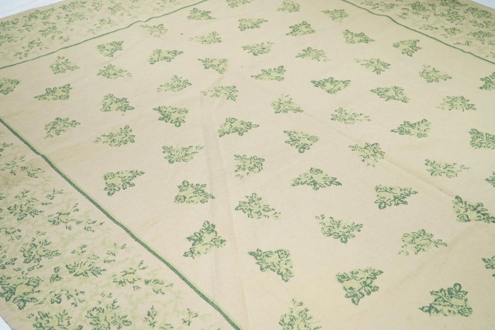 Needle Point Flat Weave Wool Rug 8'0" X 10'0" - 6
