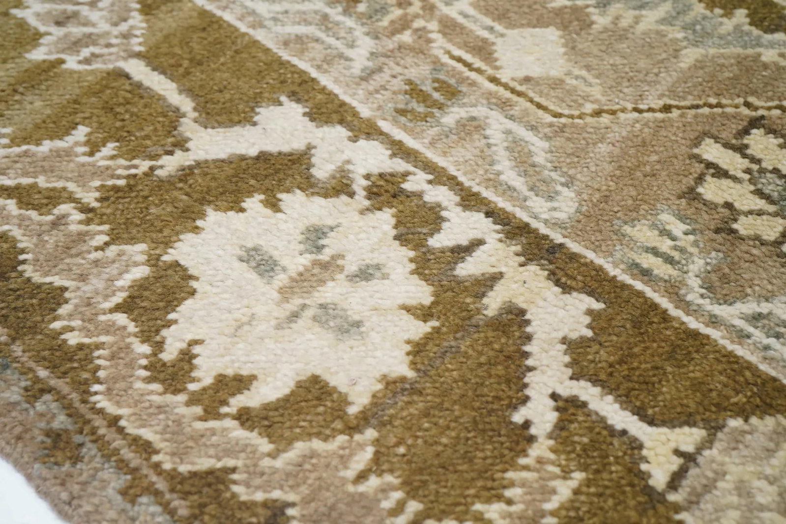 Turkish Oushak Rug 6'0" X 9'0" - 3