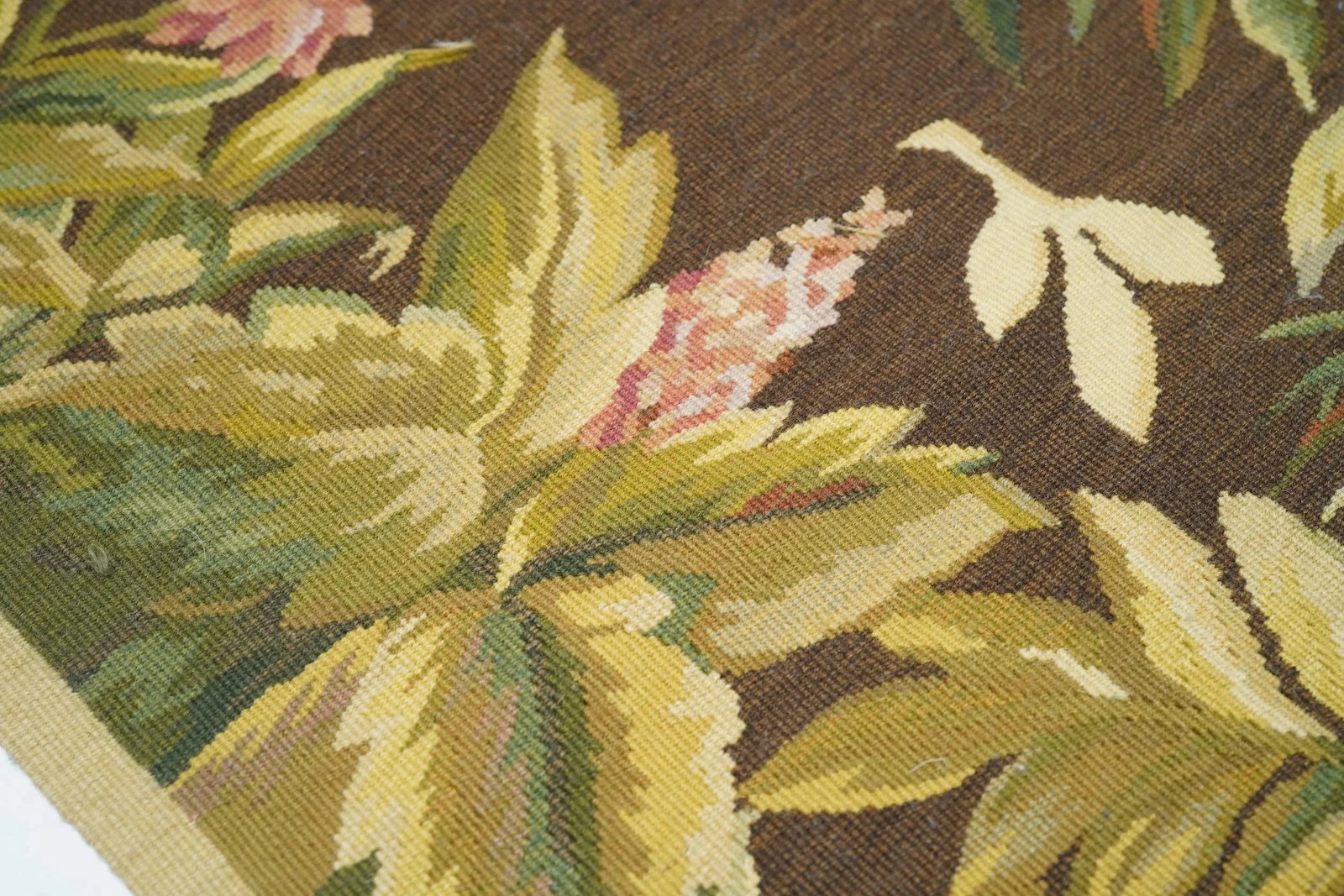 Aubusson Flat Weave Wool Rug 6'0" X 9'0" - 9