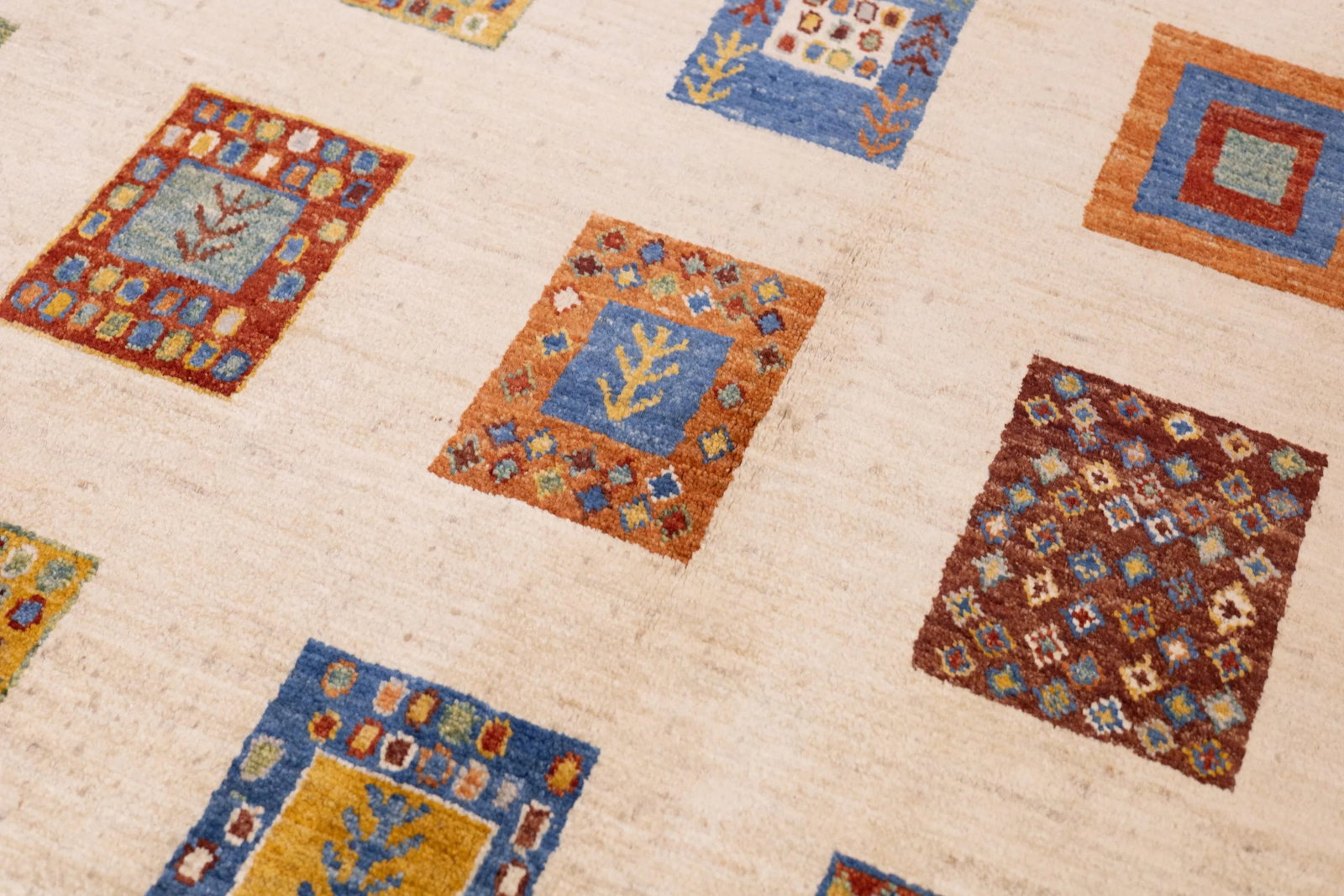 Contemporary Gabbeh Rug 6'8'' X 9'11'' - 9