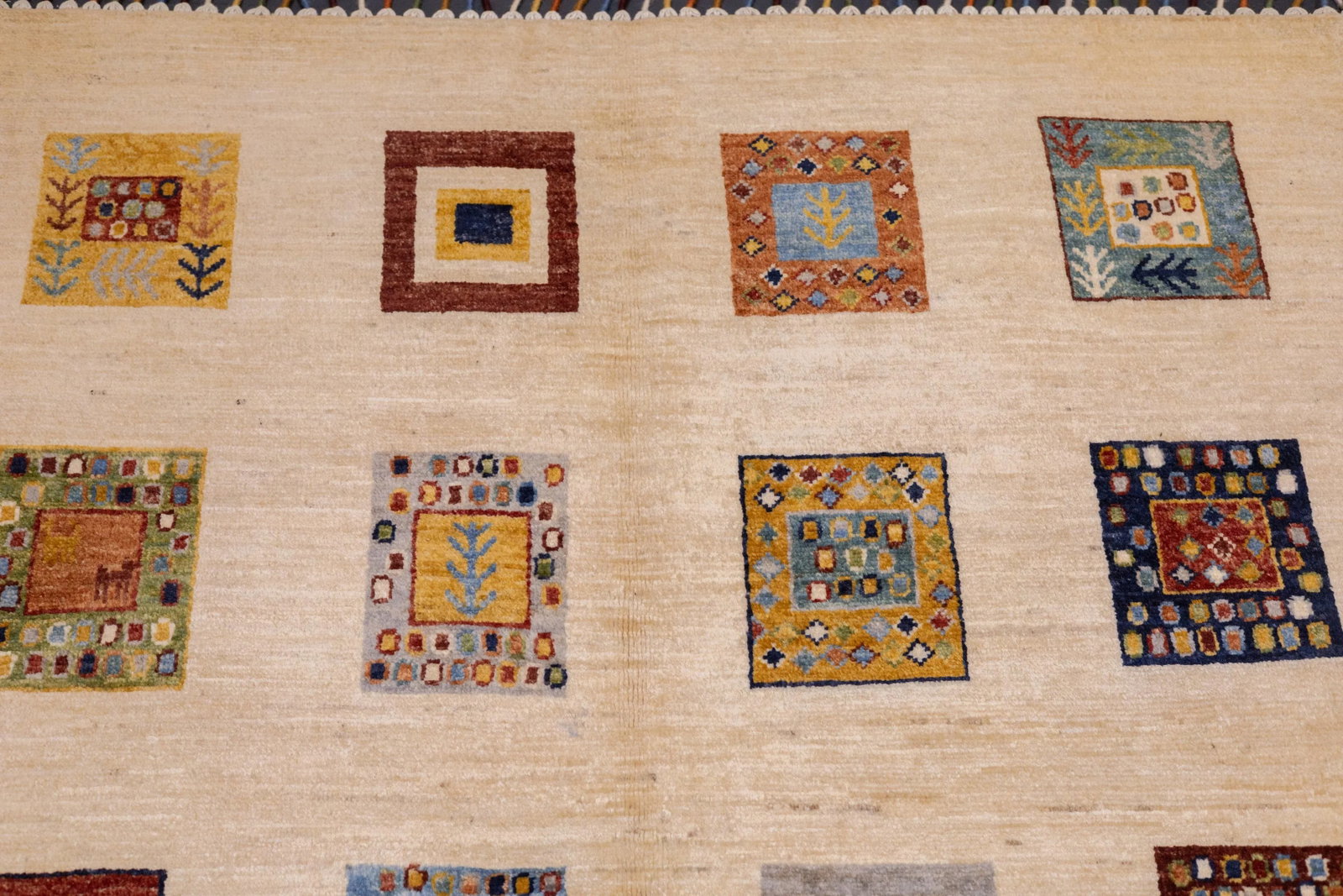 Contemporary Gabbeh Rug 3'11'' X 6'2'' - 6