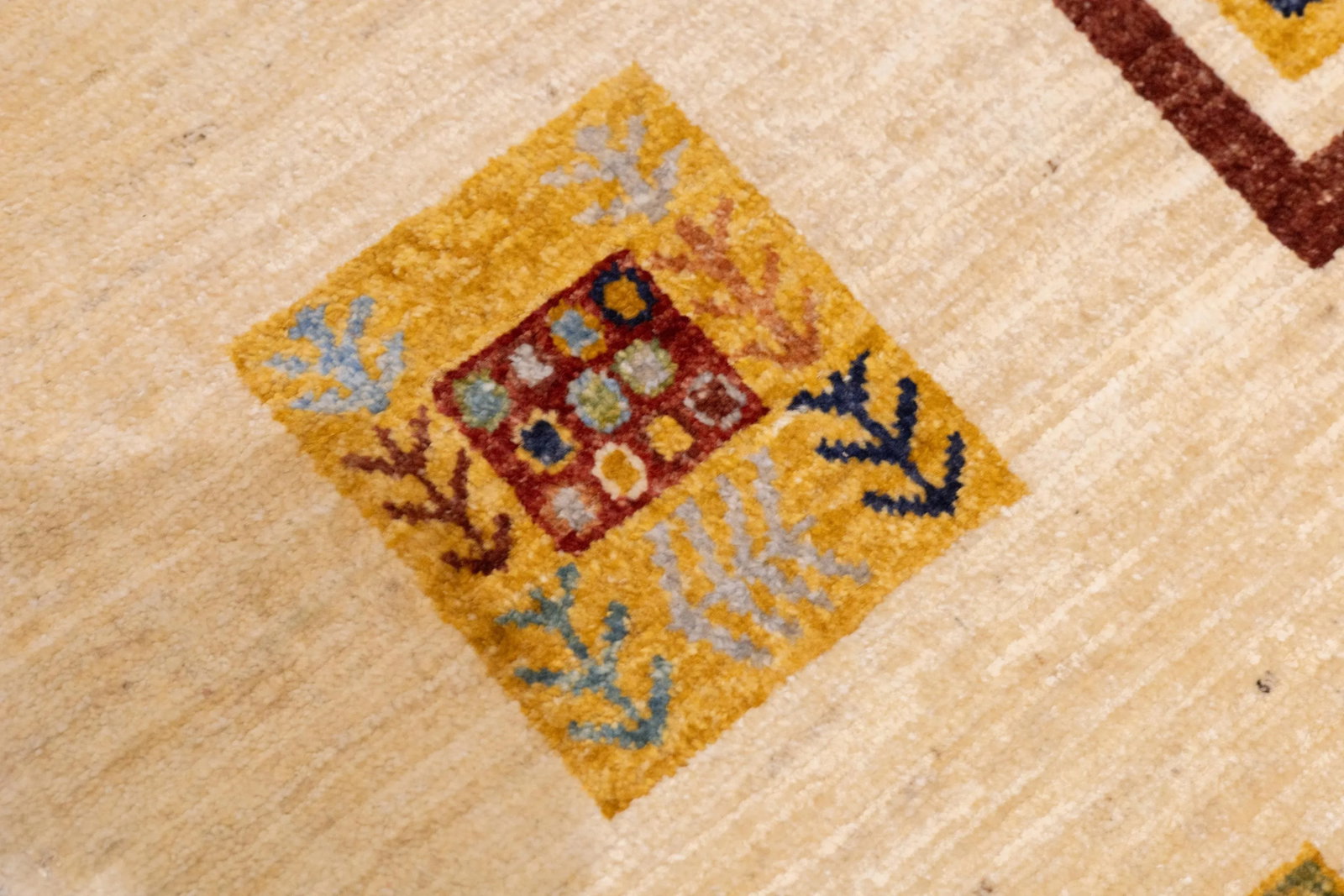 Contemporary Gabbeh Rug 3'11'' X 6'2'' - 9