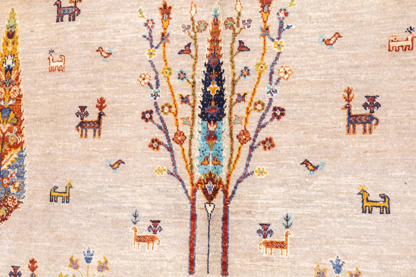Contemporary Gabbeh Rug 5'6'' X 7'7'' - 10