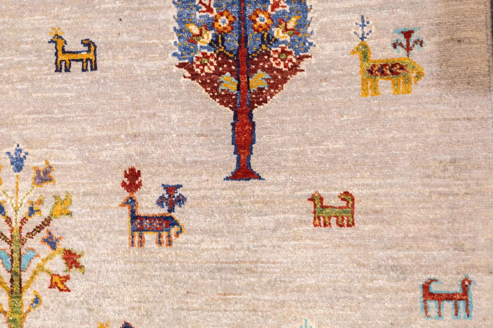 Contemporary Gabbeh Rug 5'6'' X 7'7'' - 9
