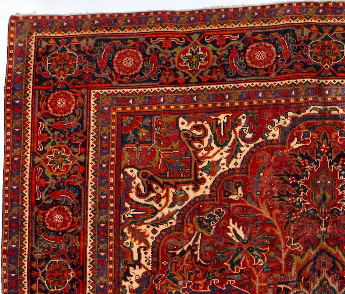 Vintage Persian Heriz Rug 9'6" X 12'5" - 4