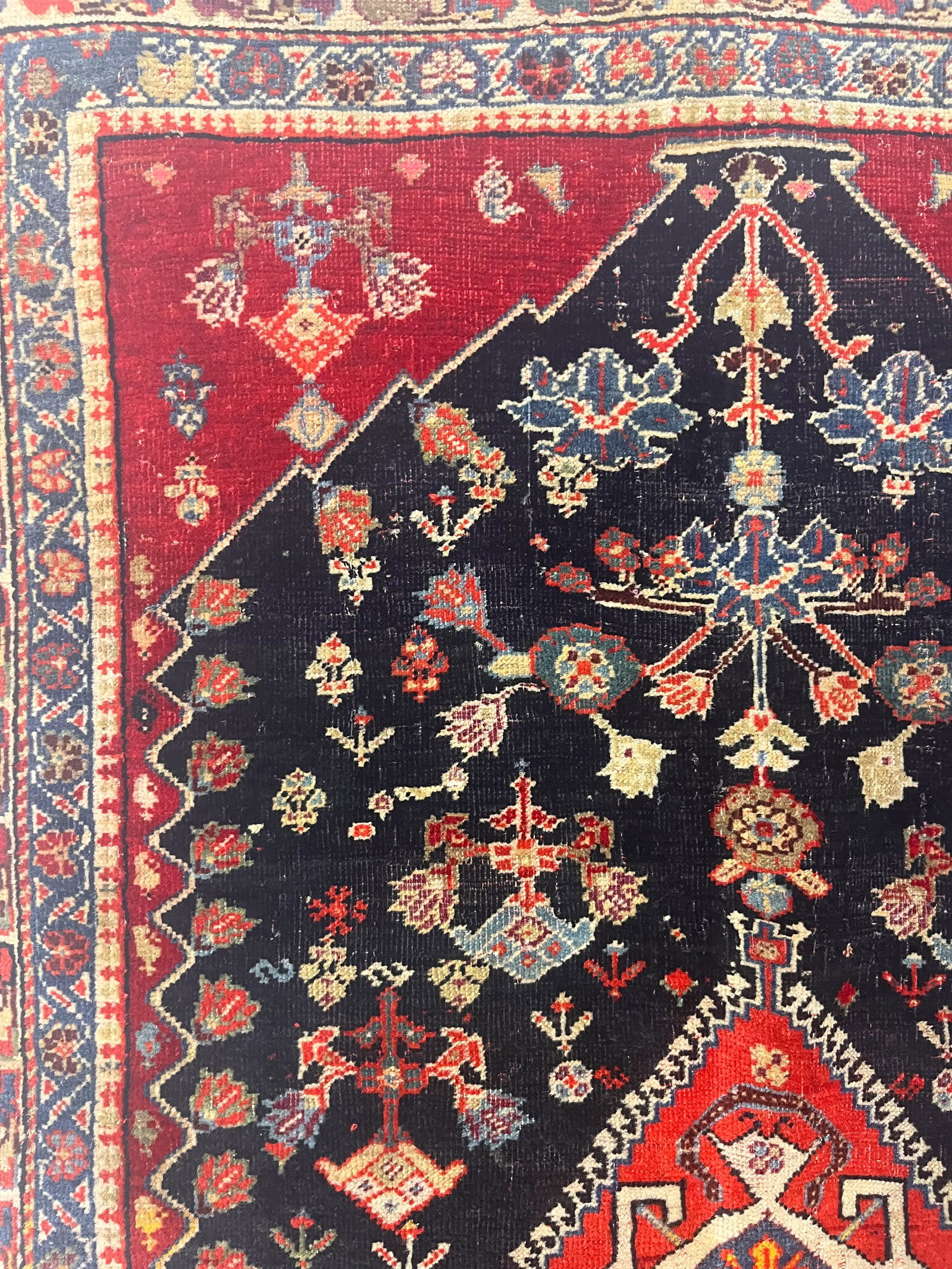 Antique Persian Qashqai Rug 2'7" X 4'6" - 7