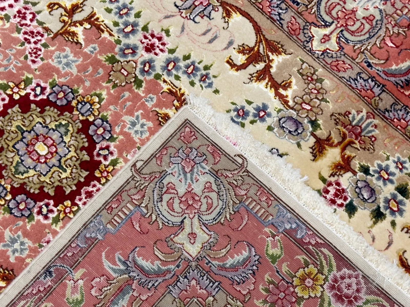 Extremely Fine Vintage Persian Tabriz Wool and Silk Rug 3'4" X 5'2" - 9