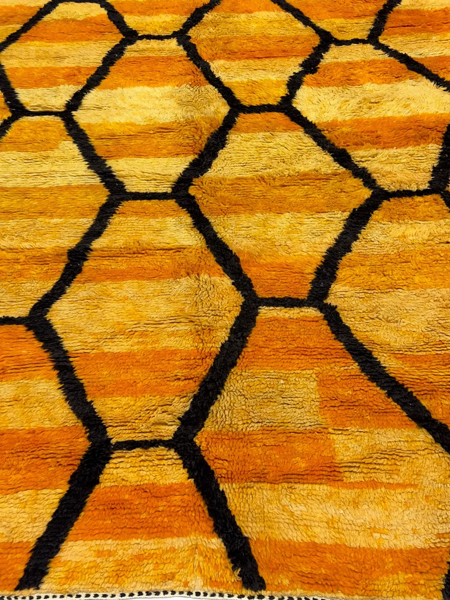 Vintage Yellow & Orange Moroccan Rug 6'9" X 9'7" - 4