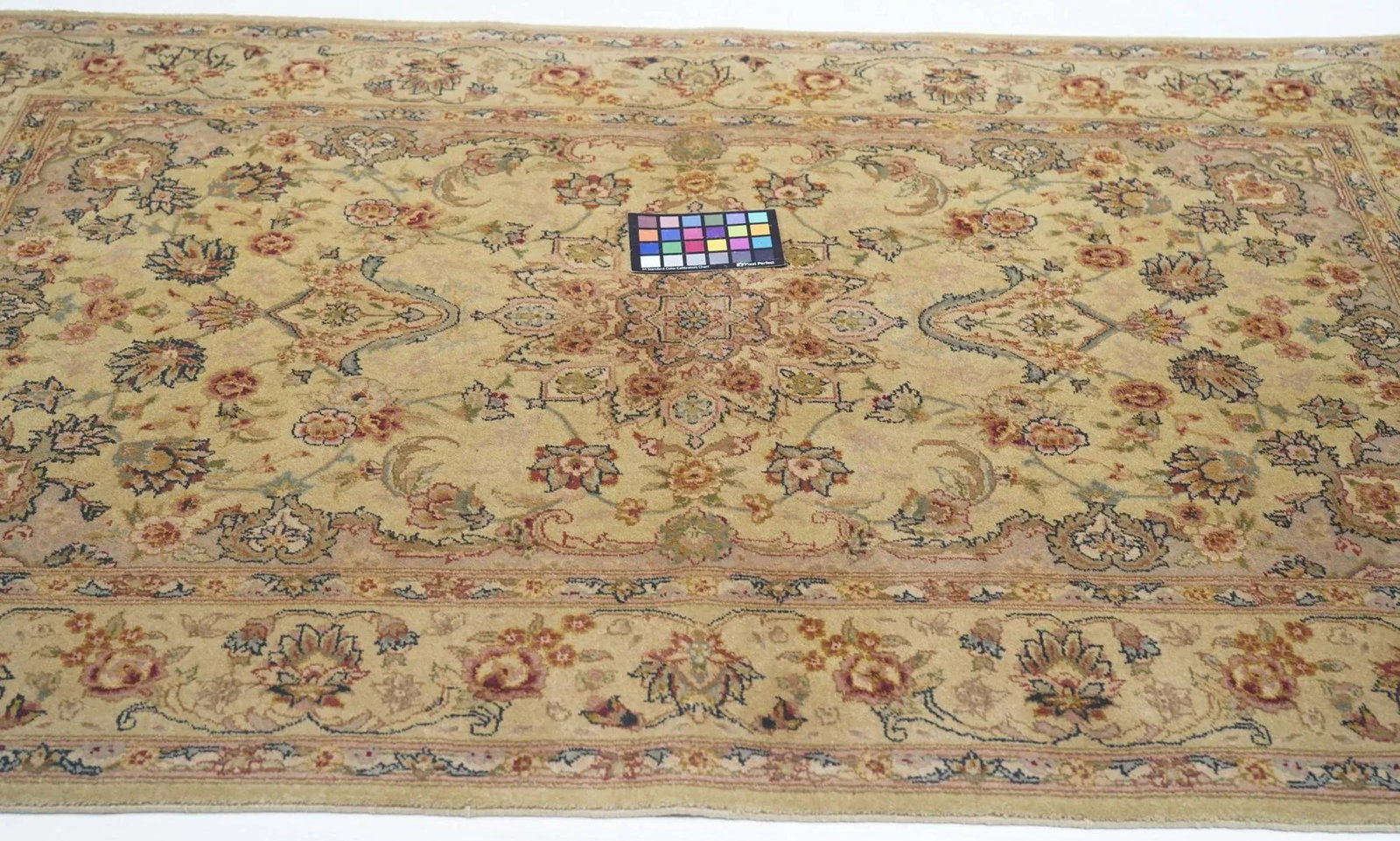 Pak Persian Tabriz Design Rug 3'9'' X 5'9'' - 9