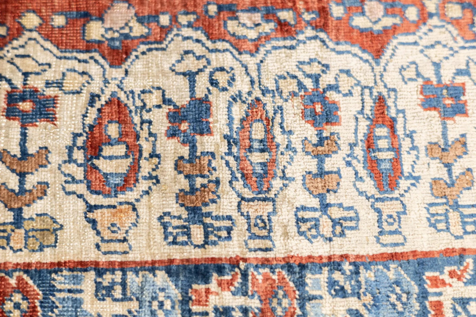 Antique Fine and Rare Persian Heriz Rug 4'7" X 6'6" - 5