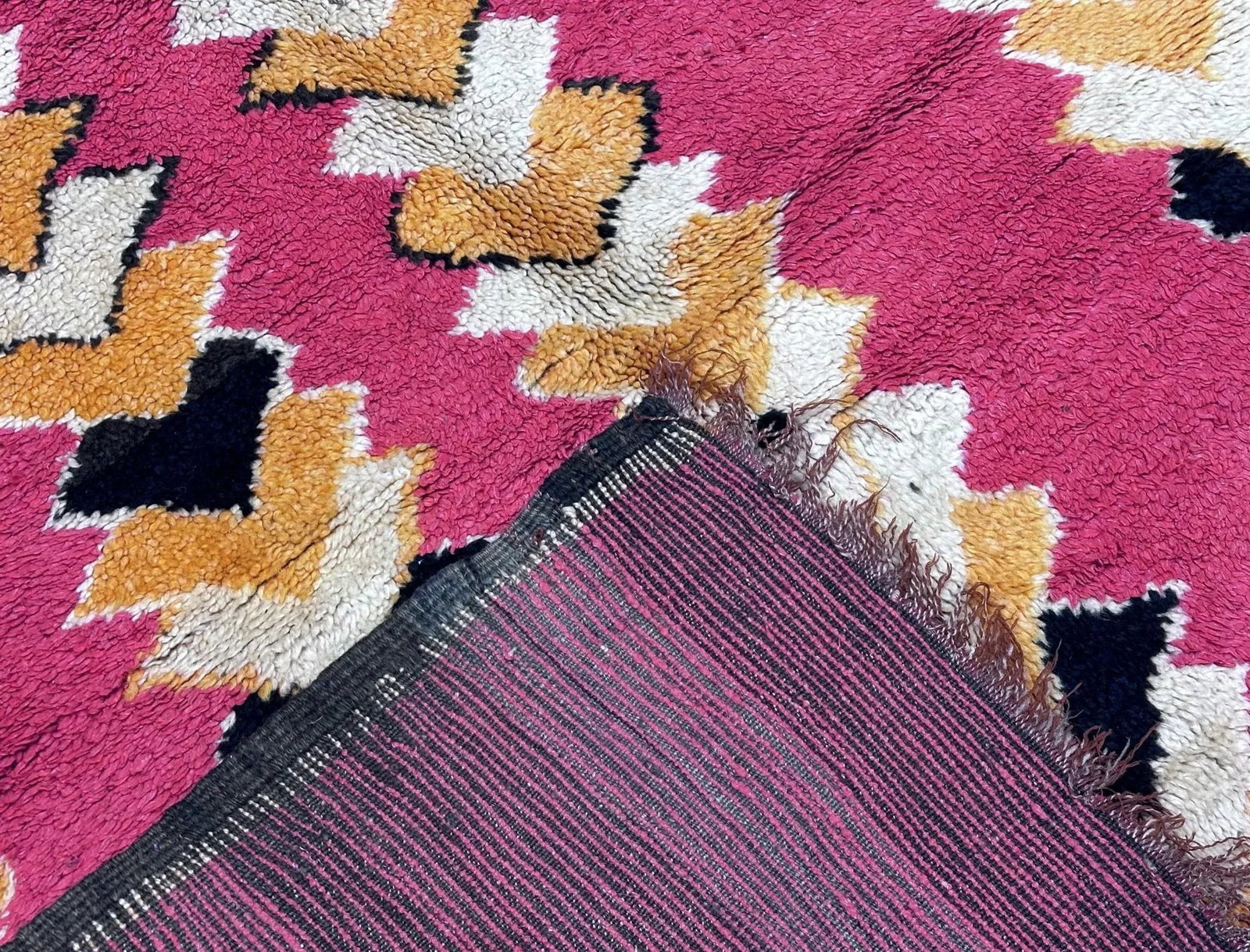 Mid Century Moroccan Rug 4'7" X 8'5" - 8