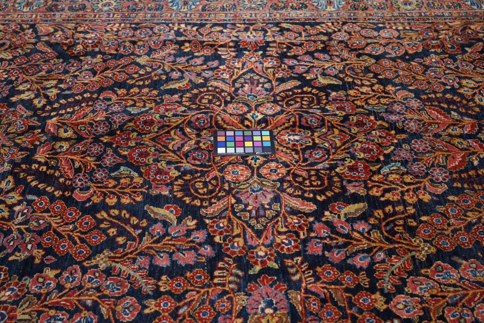 Antique Persian Sarouk Rug 6'2'' X 9'0'' - 3