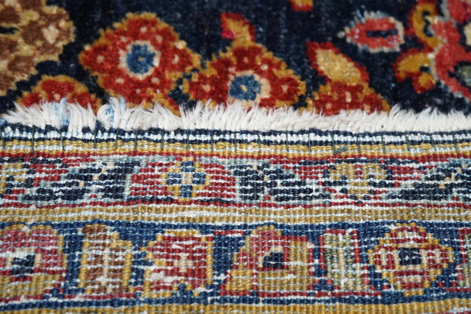 Antique Persian Sarouk Rug 6'2'' X 9'0'' - 9