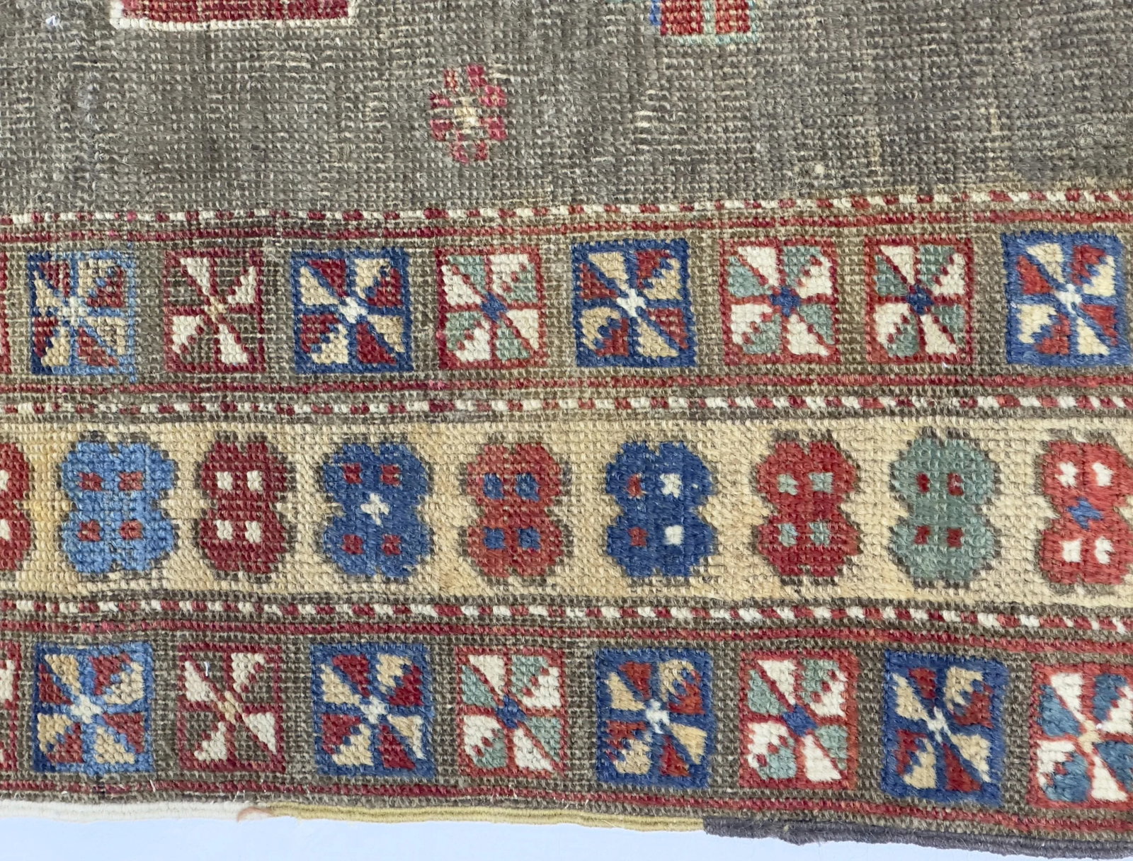 Antique Caucasian Kuba Rug 4'0" X 4'7" - 5