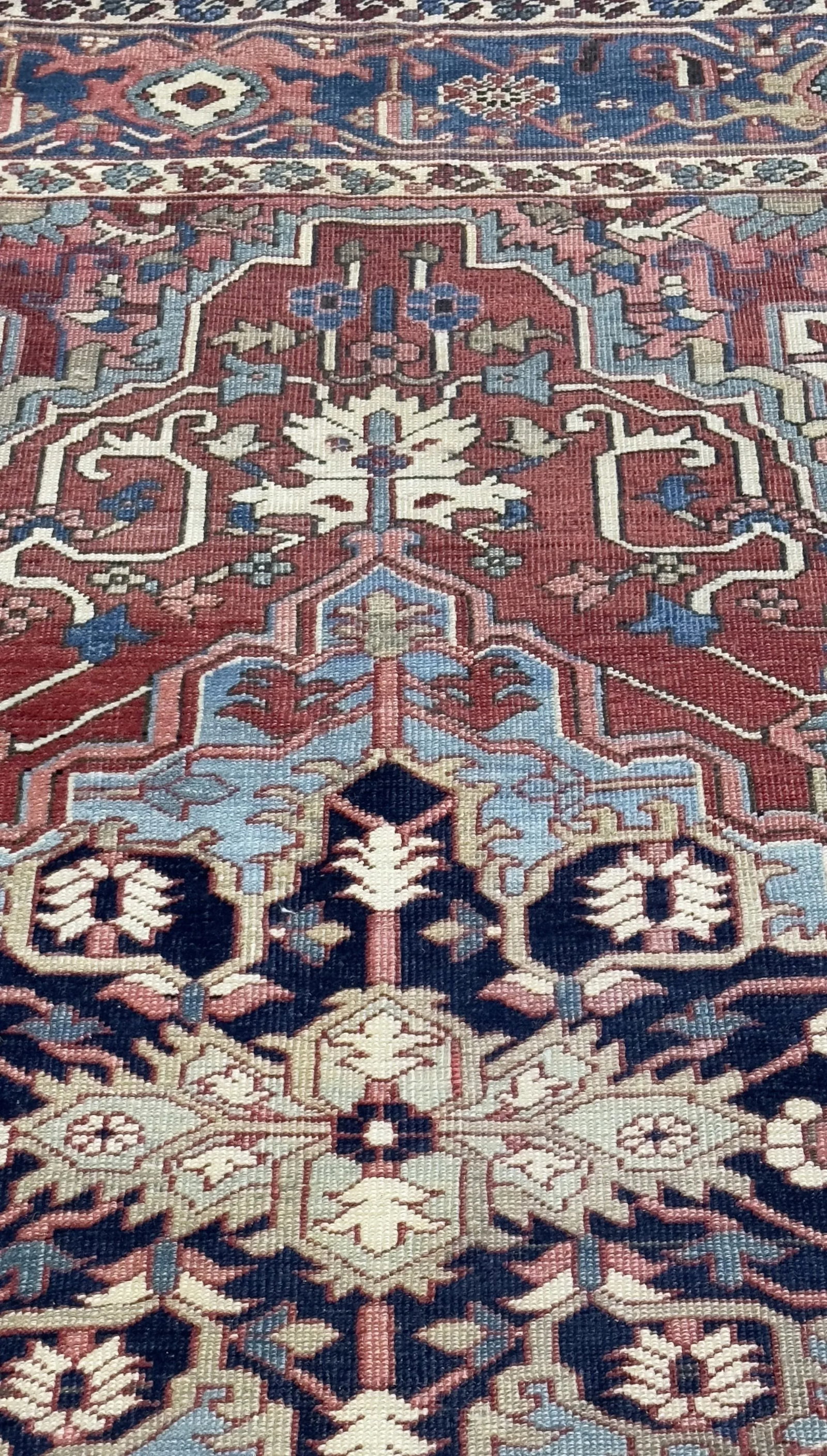 Antique Persian Serapi Rug 5'2" X 6'9" - 7