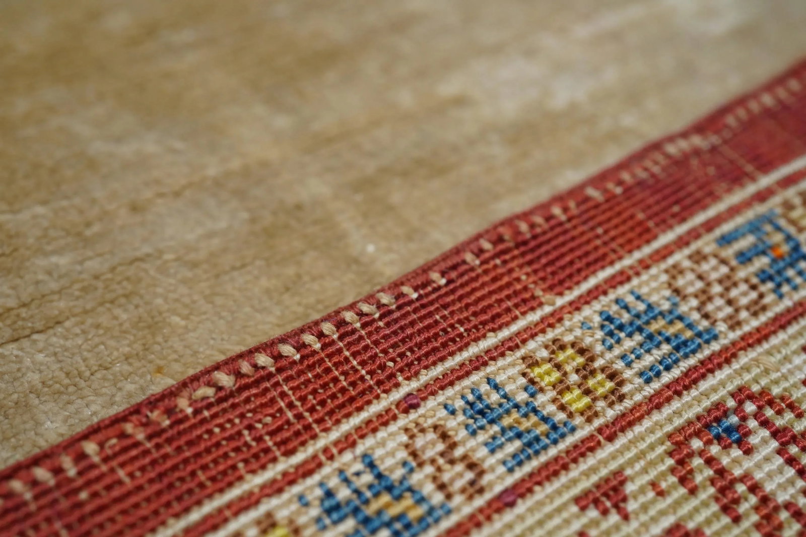 Antique Persian Tabriz Rug 4'0'' X 5'8'' - 5