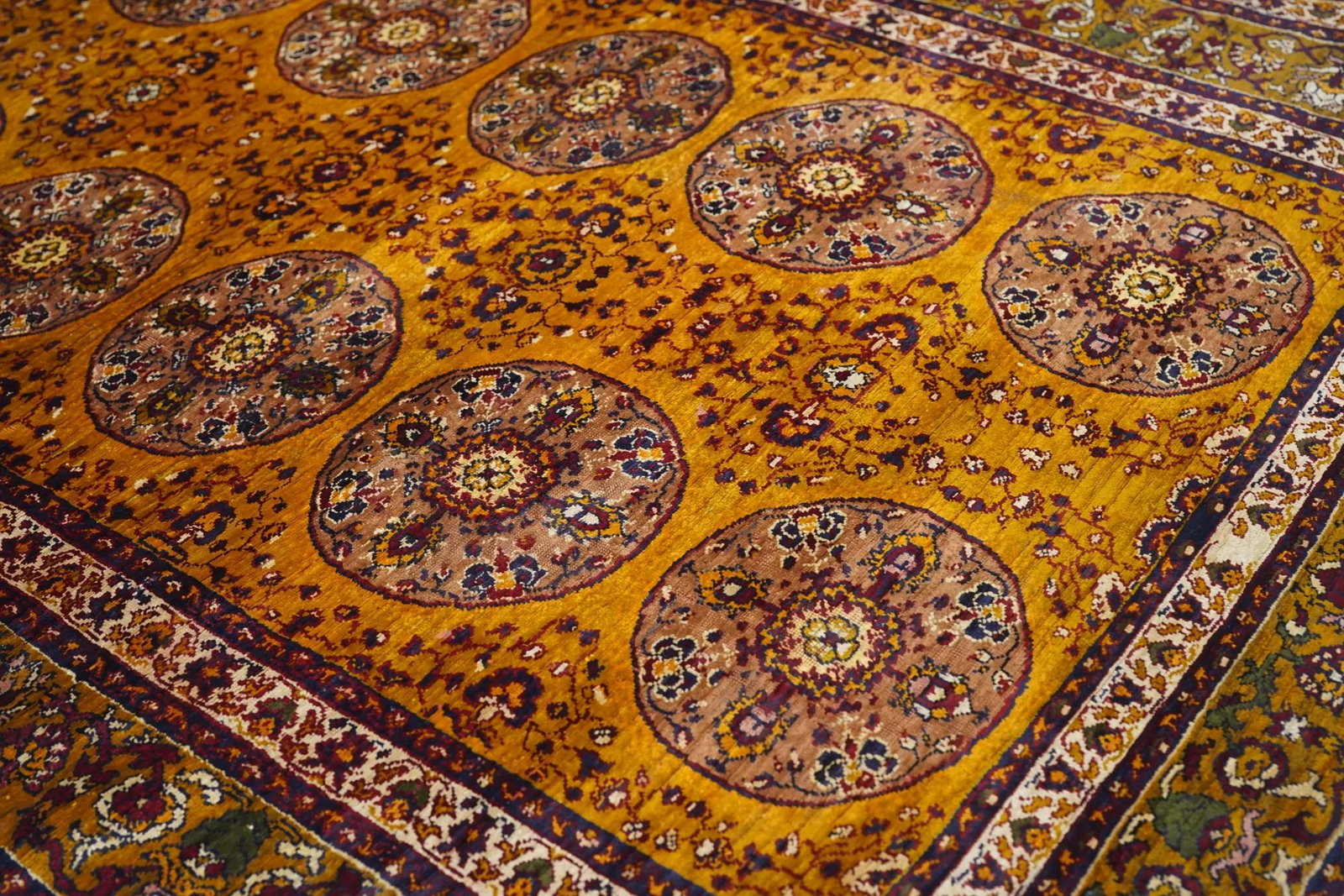 Antique Turkish Silk Rug 4'5'' X 6'3'' - 3