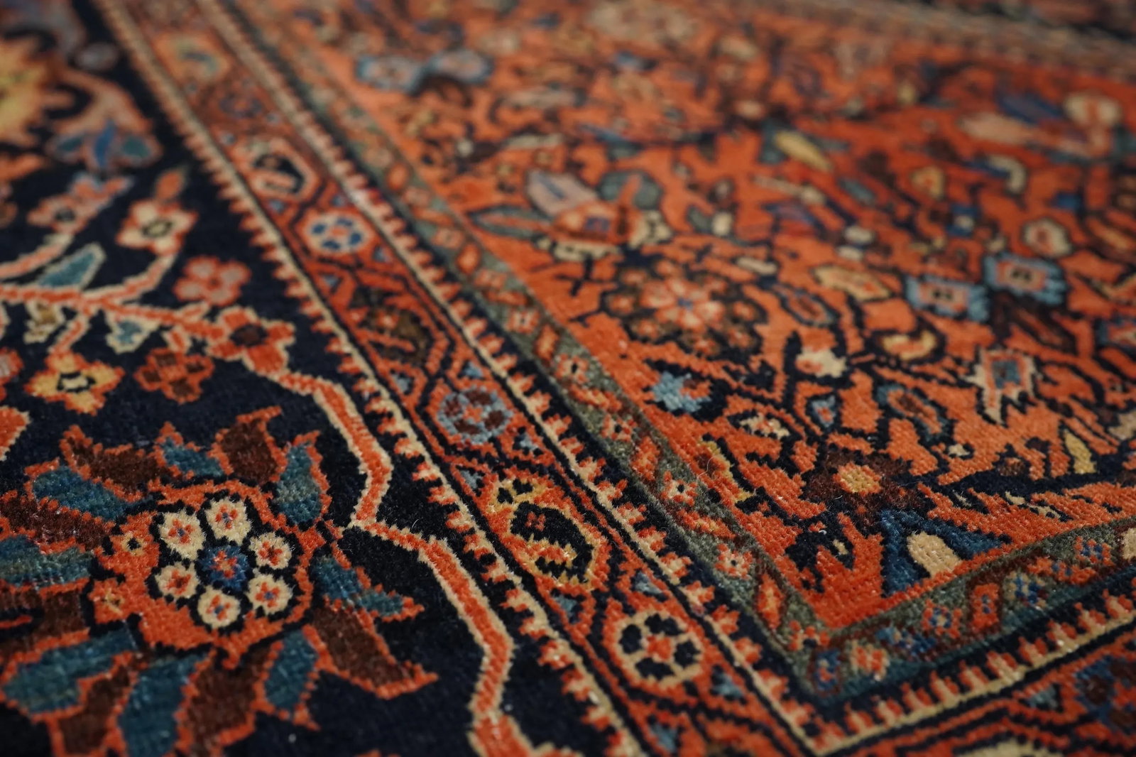 Antique Farahan Sarouk 4'1'' X 6'8'' - 9