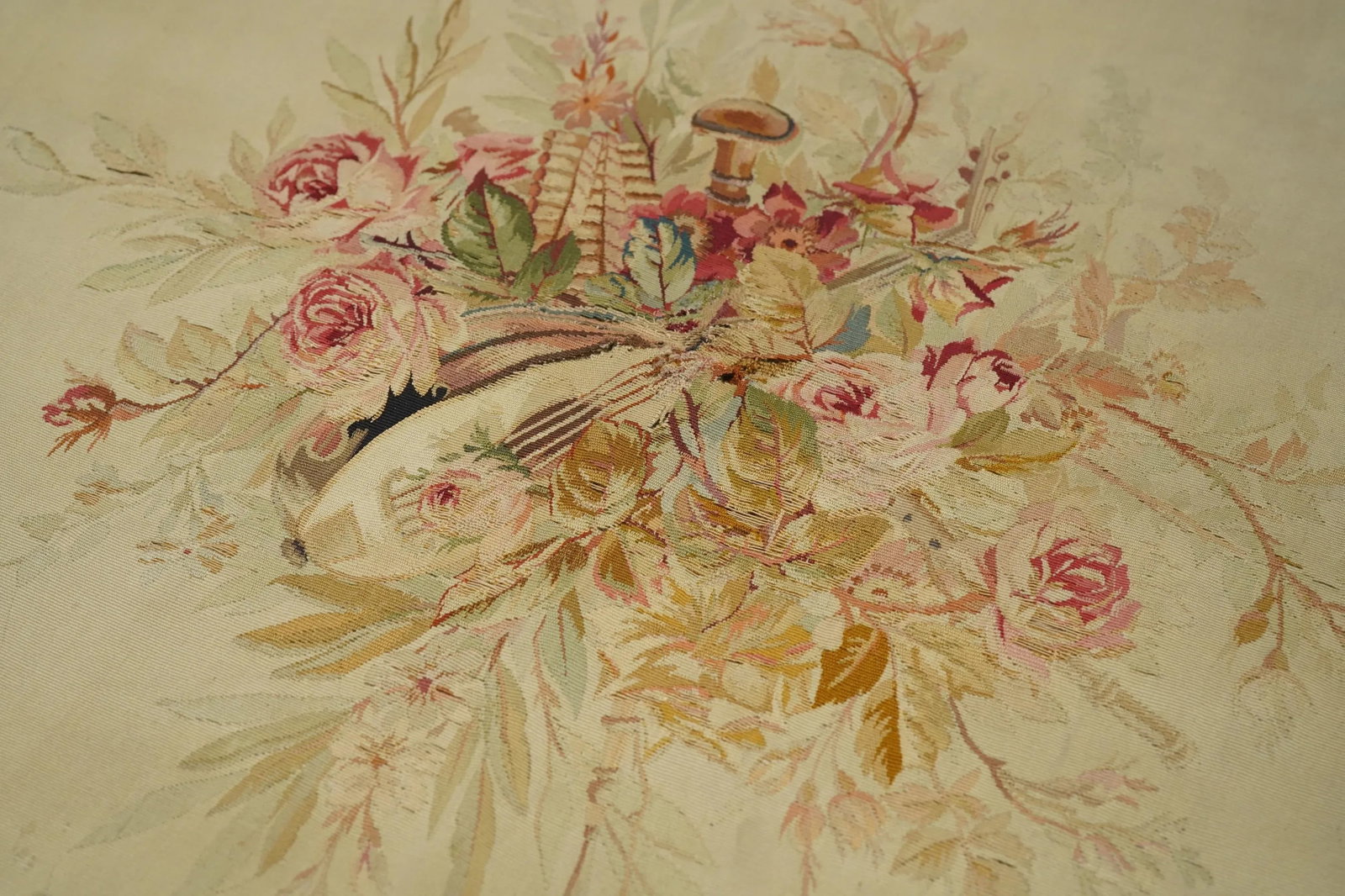 Antique Aubusson Rug 5'0'' X 5'0'' - 7