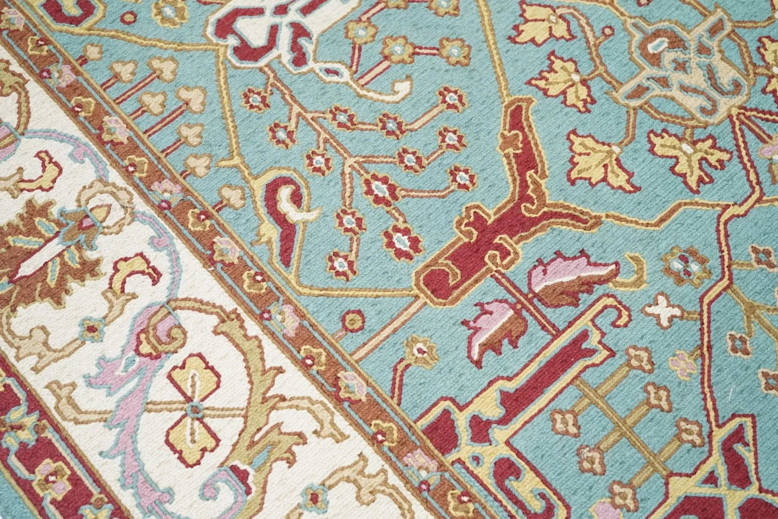Turkish Sumak Rug 6'0" X 9'0" - 8