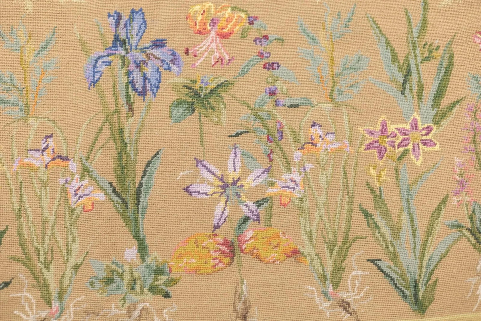 French Aubusson Design Rug 8'0" X 10'0" - 4